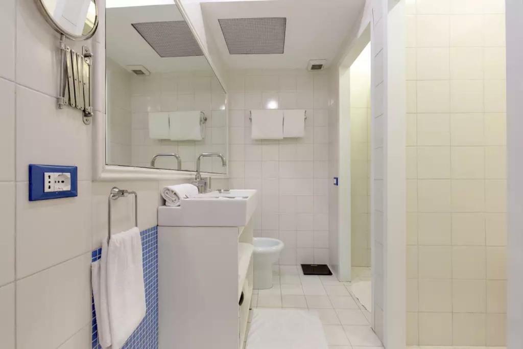 Apartments Rusconi Рим Экстерьер фото